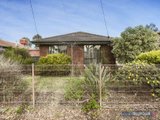 https://images.listonce.com.au/custom/160x/listings/8-lady-nelson-crescent-altona-meadows-vic-3028/902/01202902_img_10.jpg?kASAXsBdxfQ