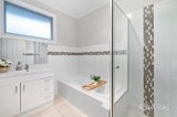 https://images.listonce.com.au/custom/160x/listings/8-lantana-street-blackburn-north-vic-3130/320/01940320_img_07.jpg?_HNarDFXCfs