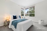 https://images.listonce.com.au/custom/160x/listings/8-lantana-street-blackburn-north-vic-3130/320/01940320_img_08.jpg?DAc6oQjd6vA