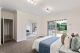 https://images.listonce.com.au/custom/160x/listings/8-leslie-street-donvale-vic-3111/865/01508865_img_09.jpg?TvPsWUo_06c