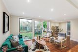 https://images.listonce.com.au/custom/160x/listings/8-lespray-avenue-bentleigh-east-vic-3165/387/00762387_img_04.jpg?FZlGWohtpLc