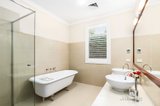 https://images.listonce.com.au/custom/160x/listings/8-lillypilly-lane-plenty-vic-3090/465/00644465_img_10.jpg?UoDPEwqMT7g