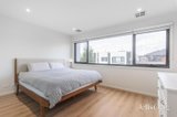 https://images.listonce.com.au/custom/160x/listings/8-livingstone-circuit-mulgrave-vic-3170/309/01843309_img_06.jpg?7mCIi9EBR_8