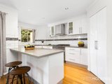 https://images.listonce.com.au/custom/160x/listings/8-logan-avenue-altona-vic-3018/220/01202220_img_05.jpg?vmfBUzKRfNY