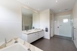 https://images.listonce.com.au/custom/160x/listings/8-lurnea-road-glen-iris-vic-3146/558/00329558_img_06.jpg?EH3uJ3Fn4BE