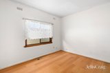 https://images.listonce.com.au/custom/160x/listings/8-maine-hey-crescent-springvale-vic-3171/295/01950295_img_10.jpg?kjU0XEymKAk