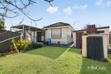 https://images.listonce.com.au/custom/160x/listings/8-maine-hey-crescent-springvale-vic-3171/295/01950295_img_12.jpg?QRJbcRNoAKg
