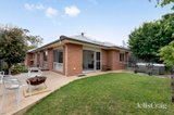 https://images.listonce.com.au/custom/160x/listings/8-mandalong-crescent-doreen-vic-3754/458/01826458_img_11.jpg?Y3MjwIpmHRU