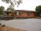 https://images.listonce.com.au/custom/160x/listings/8-maple-court-ringwood-east-vic-3135/574/01765574_img_01.jpg?Oy-yYOfLCxs
