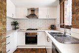 https://images.listonce.com.au/custom/160x/listings/8-mark-street-fitzroy-north-vic-3068/302/01934302_img_05.jpg?_23rAQt9RzY