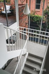 https://images.listonce.com.au/custom/160x/listings/8-martin-road-glen-iris-vic-3146/268/01766268_img_18.jpg?xX6G8uMM-yw