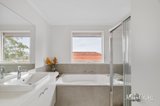 https://images.listonce.com.au/custom/160x/listings/8-martin-road-glen-iris-vic-3146/268/01766268_img_20.jpg?RvRn2N2uQdk