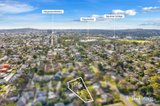 https://images.listonce.com.au/custom/160x/listings/8-mckay-court-ringwood-vic-3134/677/01752677_img_14.jpg?_bkRLdsMIxM