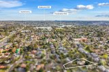 https://images.listonce.com.au/custom/160x/listings/8-mckay-court-ringwood-vic-3134/677/01752677_img_15.jpg?uXQt2e3kNx0