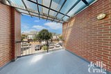 https://images.listonce.com.au/custom/160x/listings/8-mcnamara-mews-kensington-vic-3031/608/01943608_img_05.jpg?wi0QppOD6vk