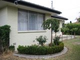 https://images.listonce.com.au/custom/160x/listings/8-merlin-crescent-corio-vic-3214/764/01699764_img_06.jpg?X1Y9of8G4mc