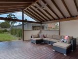 https://images.listonce.com.au/custom/160x/listings/8-mill-road-yarra-glen-vic-3775/561/01524561_img_15.jpg?3b1YEdDi74Q