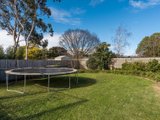 https://images.listonce.com.au/custom/160x/listings/8-mill-road-yarra-glen-vic-3775/561/01524561_img_18.jpg?XGMlhrpP8HM