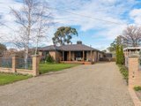 https://images.listonce.com.au/custom/160x/listings/8-mill-road-yarra-glen-vic-3775/561/01524561_img_19.jpg?w80YkwZt3fo