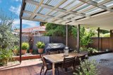 https://images.listonce.com.au/custom/160x/listings/8-millan-court-glen-waverley-vic-3150/421/01912421_img_03.jpg?QYH1zyM-NKY