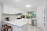 https://images.listonce.com.au/custom/160x/listings/8-miller-crescent-mount-waverley-vic-3149/168/01132168_img_06.jpg?GT53DquSoPE