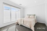https://images.listonce.com.au/custom/160x/listings/8-miners-crescent-canadian-vic-3350/017/01907017_img_13.jpg?y3xAnBrwwB8