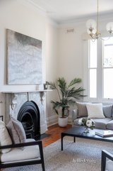 https://images.listonce.com.au/custom/160x/listings/8-morang-road-hawthorn-vic-3122/595/01723595_img_14.jpg?8-EuIgTRQjI