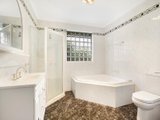 https://images.listonce.com.au/custom/160x/listings/8-moreton-street-balwyn-north-vic-3104/022/01684022_img_06.jpg?r6wbqCPGgBU