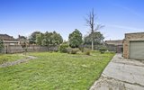 https://images.listonce.com.au/custom/160x/listings/8-muir-crescent-newington-vic-3350/550/01820550_img_05.jpg?IJQChgXIC00