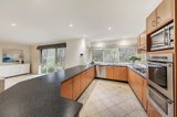 https://images.listonce.com.au/custom/160x/listings/8-mulberry-court-eltham-vic-3095/174/00696174_img_03.jpg?qSOIVgx2Hn8