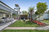 https://images.listonce.com.au/custom/160x/listings/8-munro-avenue-lilydale-vic-3140/086/01826086_img_18.jpg?mdLRKhQSjrg