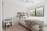 https://images.listonce.com.au/custom/160x/listings/8-napa-street-mount-duneed-vic-3217/067/01942067_img_11.jpg?oWY2D225q04