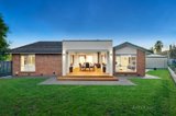 https://images.listonce.com.au/custom/160x/listings/8-neerim-court-rowville-vic-3178/222/00806222_img_10.jpg?CphHqKIXUI4