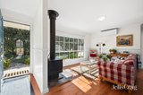https://images.listonce.com.au/custom/160x/listings/8-noonan-grove-woodend-vic-3442/595/01940595_img_08.jpg?CMaMJX01dgQ