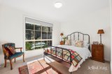 https://images.listonce.com.au/custom/160x/listings/8-noonan-grove-woodend-vic-3442/595/01940595_img_09.jpg?MTxLskDZwuU