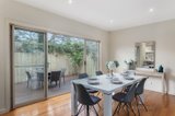 https://images.listonce.com.au/custom/160x/listings/8-norma-road-forest-hill-vic-3131/193/00820193_img_05.jpg?i95DYr9AOsw