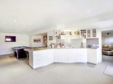 https://images.listonce.com.au/custom/160x/listings/8-oakbank-avenue-highton-vic-3216/951/01698951_img_02.jpg?W216VeRT30A