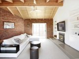https://images.listonce.com.au/custom/160x/listings/8-oakbank-avenue-highton-vic-3216/951/01698951_img_06.jpg?yPUZeVwLrtU