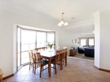 https://images.listonce.com.au/custom/160x/listings/8-oakbank-avenue-highton-vic-3216/951/01698951_img_08.jpg?Peg8M_EimKg