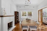https://images.listonce.com.au/custom/160x/listings/8-oakwood-avenue-brighton-vic-3186/826/01982826_img_07.jpg?Nlcig4AQfMQ