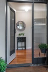 https://images.listonce.com.au/custom/160x/listings/8-olympic-avenue-montmorency-vic-3094/243/01324243_img_02.jpg?_bLZG5GSzmM