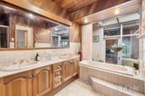 https://images.listonce.com.au/custom/160x/listings/8-panel-street-mitcham-vic-3132/510/01948510_img_10.jpg?gwuaWXxFy0Q