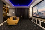 https://images.listonce.com.au/custom/160x/listings/8-panoramic-grove-glen-waverley-vic-3150/401/01726401_img_10.jpg?FOhfpIbtT6M