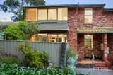 https://images.listonce.com.au/custom/160x/listings/8-park-lane-kew-vic-3101/051/01985051_img_11.jpg?wimU0WuPPRo