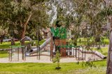 https://images.listonce.com.au/custom/160x/listings/8-park-lane-kew-vic-3101/051/01985051_img_12.jpg?dPCh3V5lufI