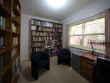 https://images.listonce.com.au/custom/160x/listings/8-parlington-street-canterbury-vic-3126/151/00829151_img_04.jpg?e8vqb0h4wrA