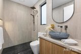 https://images.listonce.com.au/custom/160x/listings/8-paul-street-doncaster-vic-3108/377/01931377_img_13.jpg?dlHdeVTc4Q4