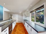 https://images.listonce.com.au/custom/160x/listings/8-paulette-close-st-helena-vic-3088/546/01572546_img_09.jpg?P1VSwlm4gw0