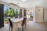 https://images.listonce.com.au/custom/160x/listings/8-pepper-lane-buninyong-vic-3357/522/01512522_img_06.jpg?NtwucEIH7Tg