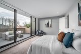 https://images.listonce.com.au/custom/160x/listings/8-pin-oak-court-canterbury-vic-3126/135/01563135_img_06.jpg?MvpCUeluYEA